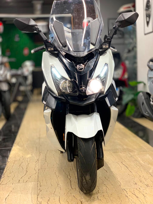 🔥 SYM Cruisym | MODEL 2021 🔥 🏍️ SYM Cruisym 📅 Model 2021 ⚙️ 300 cc 🔥26 horsepower ⚙️Automatic CVT
