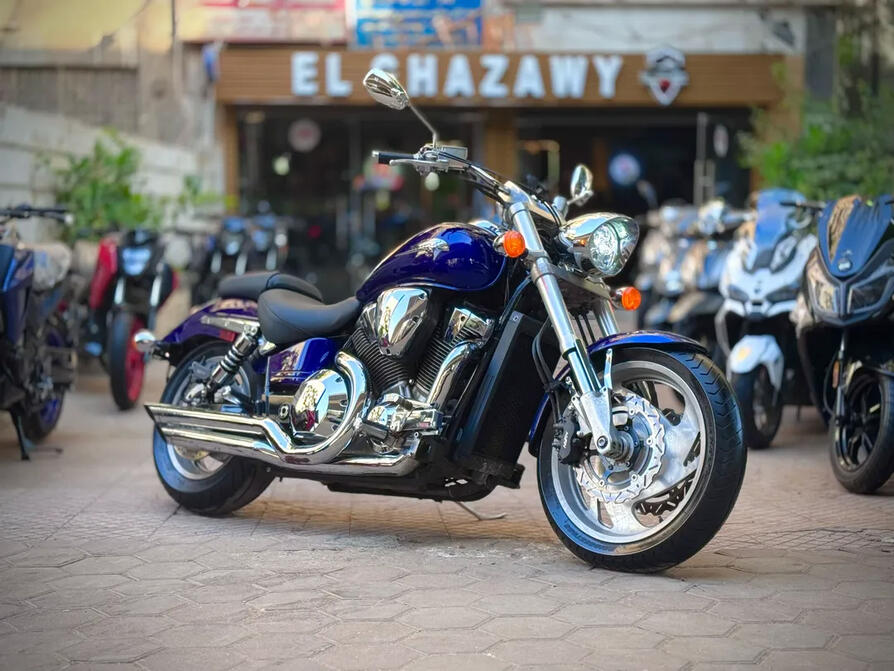 🔥 Honda VTX1800 TYPE C | MODEL 2002 🔥 🏍️Honda VTX1800 📅 Model 2002 ⚙️ 1800 cc 🔥102 horsepower ⚙️22000 MILE