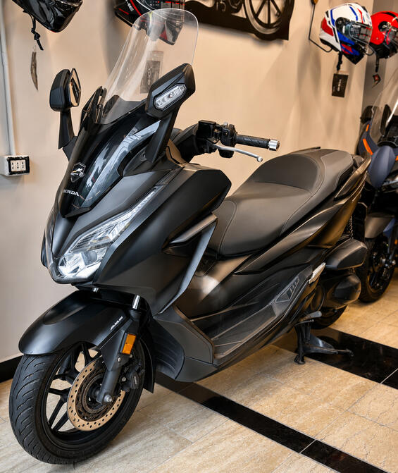 🔥Honda Forza | MODEL 2020 🔥 🏍️Honda Forza 📅 Model 2020 ⚙️ CC 300 25 horse power Liquid-cooled ABS عداد 18300 كيلو